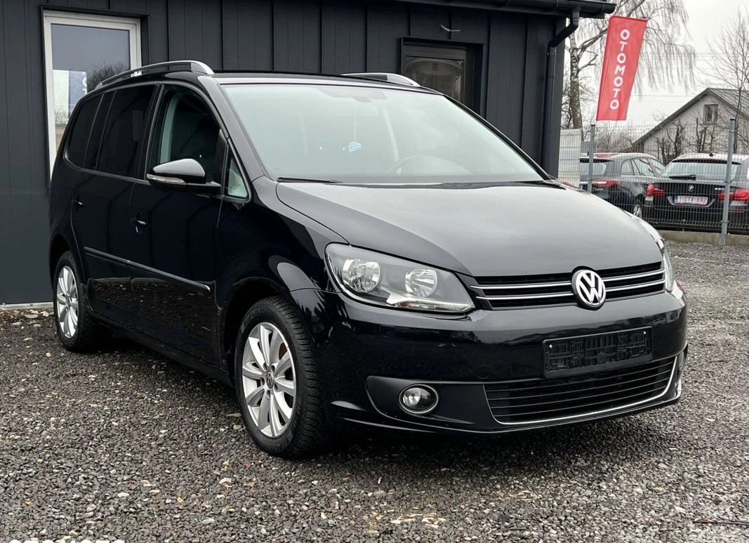 Volkswagen Touran cena 32900 przebieg: 202000, rok produkcji 2011 z Warta małe 436